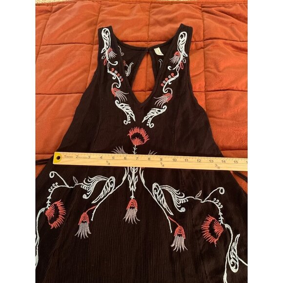 Intimately, free people, halter dress , tassels Boho Black Embroidered Lady Sz S - Picture 7 of 16